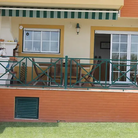 Prázdninový areál Friends & Family House W/ Oceanview Near Ericeira São Pedro da Cadeira
